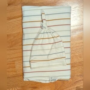 Copper Pearl x Babylist Welcome Baby Gift Set, Color Piper, Swaddle & Knot Hat